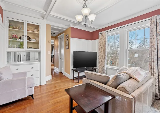 3rd image of 2-4 Chisholm Ln #3, Roslindale, MA 02131 | MLS# 73559590