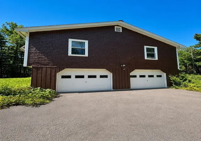 Photo 2 of Single family home for sale at 177 Fred Snow Rd, Becket, MA 01223 | MLS# 73564129 | Listing updated on 2026-09-04
