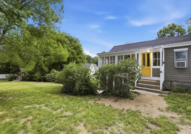 Homes for sale in Townsend, MA | 19 West Elm St, Townsend, MA 01474 | MLS# 73546273