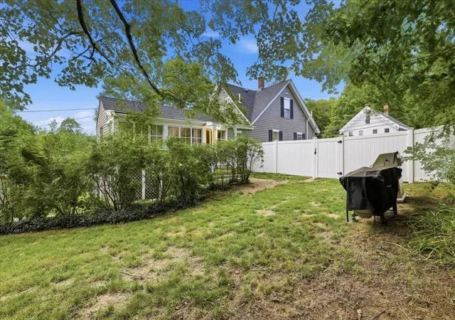 Homes for sale in Townsend, MA | 19 West Elm St, Townsend, MA 01474 | MLS# 73546273