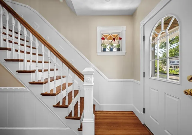 3rd image of 18 Nahant St, Wakefield, MA 01880 | MLS# 73553082