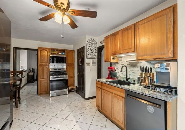 3rd image of 21 Fells Ave, Medford, MA 02155 | MLS# 73537002