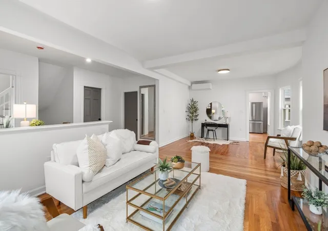 3rd image of 22 Charnwood Rd, Somerville, MA 02144