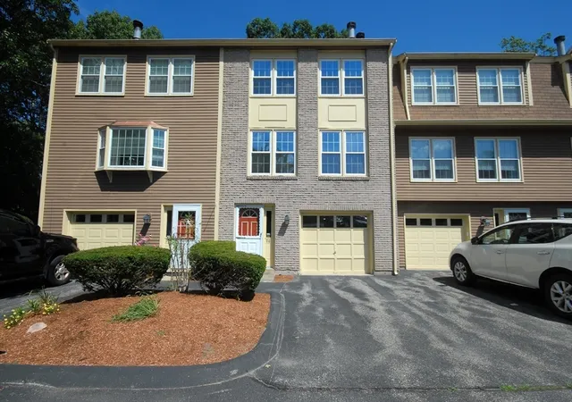 1st image of 98 Heritage Dr #98, Tewksbury, MA 01876 | MLS# 73566885