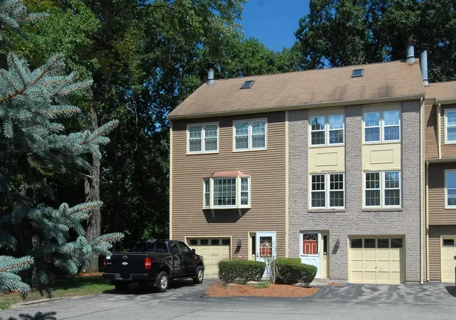 Photo 3 of Sale Pending at 98 Heritage Dr #98, Tewksbury, MA 01876 | MLS# 73566885 | Listing updated on 2026-09-15