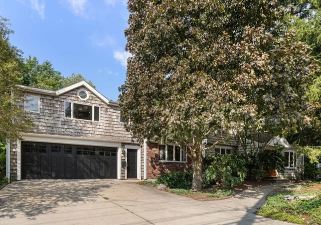 Photo 3 of Sale Pending at 341 West St, Needham Heights, MA 02494 | MLS# 73562838 | Listing updated on 2026-08-17