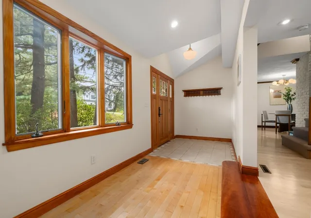 Photo 3 of Sale Pending at 341 West St, Needham Heights, MA 02494 | MLS# 73562838 | Listing updated on 2026-08-17