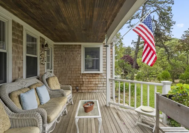 2nd image of 177 West Tisbury Road, Edgartown, MA 02539 | MLS# 73528549