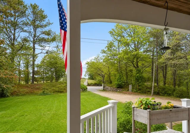 3rd image of 177 West Tisbury Road, Edgartown, MA 02539 | MLS# 73528549