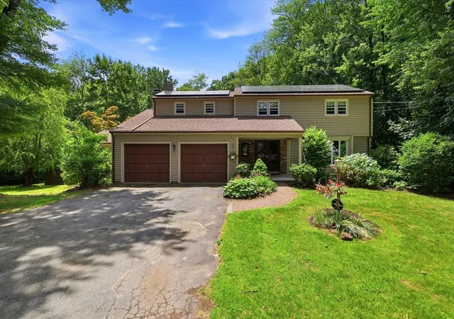 Homes for sale in East Longmeadow, MA | 431 Prospect St, East Longmeadow, MA 01028 | MLS# 73539030