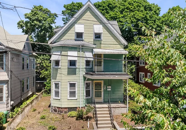 Homes for sale in Medford, MA | 31 Orchard St, Medford, MA 02155 | MLS# 73545628