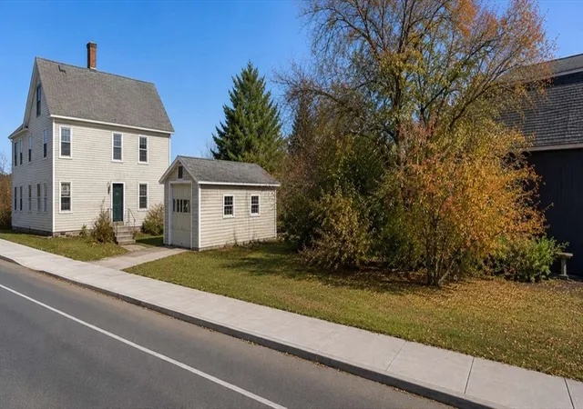 2nd image of 360 Merrimac Street, Newburyport, MA 01950 | MLS# 73537907
