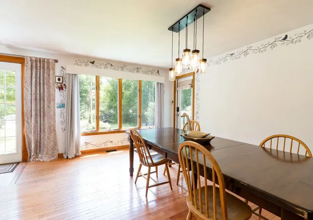 5th image of 31 Little Alum Rd, Brimfield, MA 01010 | MLS# 73557336