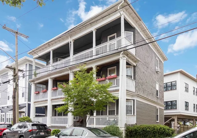 1st image of 10 Beach Rd #1, Winthrop, MA 02152 | MLS# 73497135