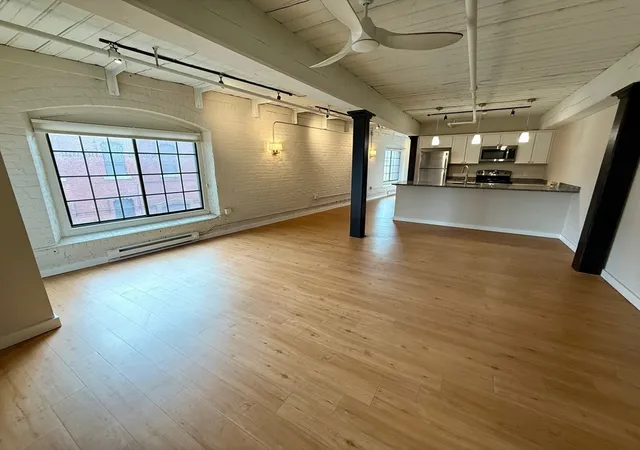 Homes for sale in Clinton, MA | 55 Sterling St #208, Clinton, MA 01510 | MLS# 73511283