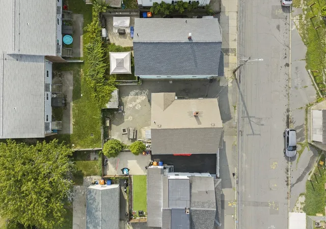 39th image of 24 Belleville Rd, New Bedford, MA 02745 | MLS# 73561949