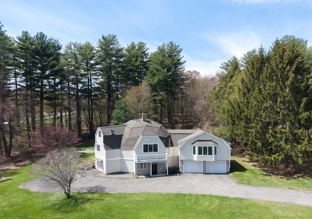 Homes for sale in Oxford, MA | 15 Maple Rd, Oxford, MA 01540 | MLS# 73512512