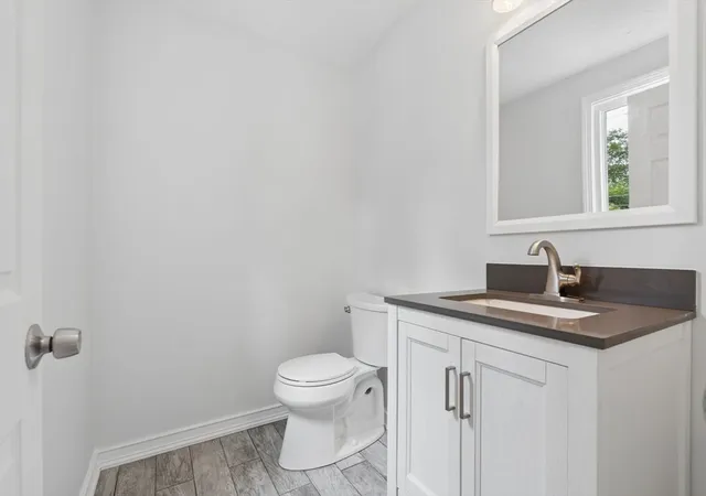 4th image of 522 Hollis St, Framingham, MA 01702