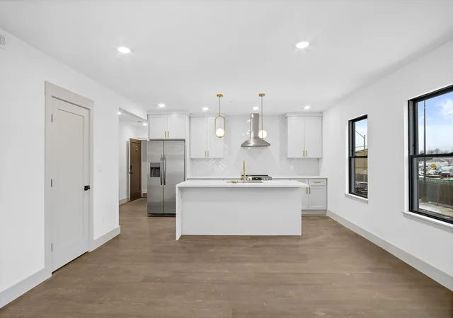 Photo 2 of Condo for sale at 127 E Cottage St #3, Dorchester, MA 02125 | MLS# 73545974 | Listing updated on 2026-09-18