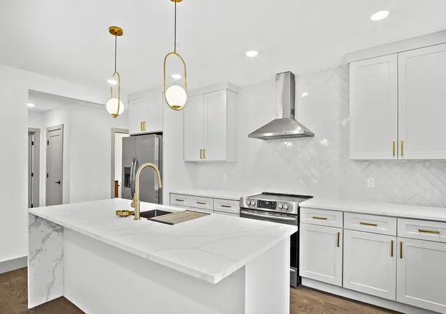 Photo 4 of Condo for sale at 127 E Cottage St #3, Dorchester, MA 02125 | MLS# 73545974 | Listing updated on 2026-09-18