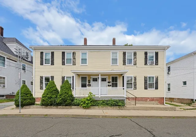 1st image of 7 9 Savery's Ln, Plymouth, MA 02360 | MLS# 73548609