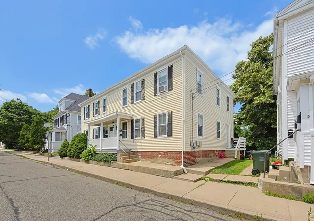 3rd image of 7-9 Savery'S Ln, Plymouth, MA 02360 | MLS# 73548609