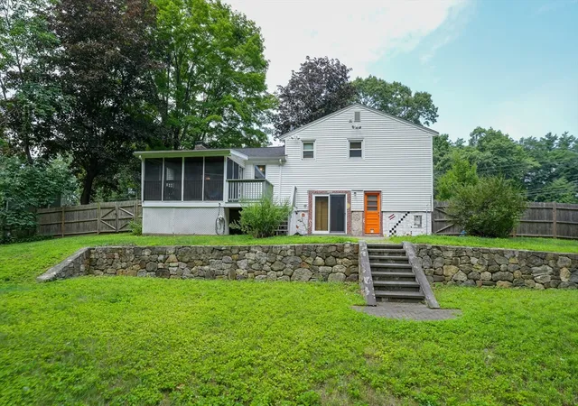 Photo 3 of Single family home for sale at 23 Laurel Dr, Hudson, MA 01749 | MLS# 73550499 | Listing updated on 2026-07-20