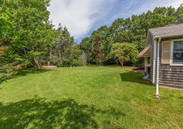 Photo 2 of Sale Pending at 6 Cracstone Rd, Plymouth, MA 02360 | MLS# 73554344 | Listing updated on 2026-08-13