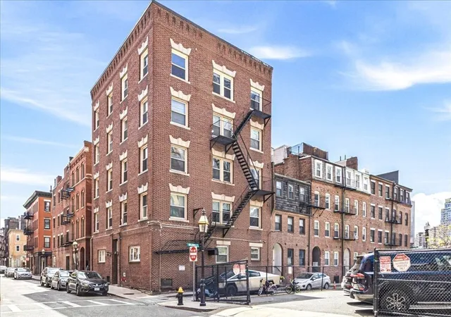 Photo 17 of Condo for sale at 7 Stillman Pl #5, Boston, MA 02113 | MLS# 73537357 | Listing updated on 2026-10-03