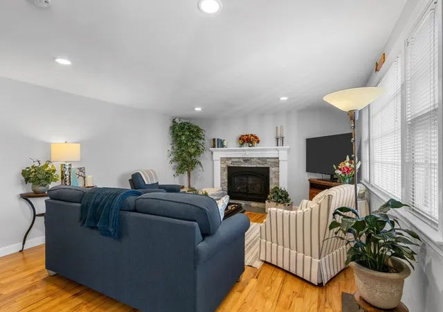5th image of 36 Grouse Lane, Hyannis, MA 02601 | MLS# 73460398