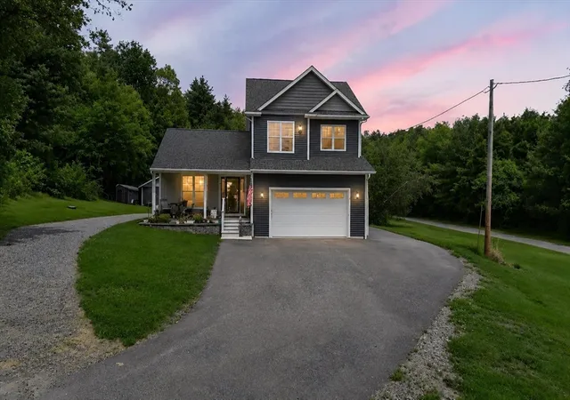Homes for sale in Granby, MA | 75 Kendall St, Granby, MA 01033 | MLS# 73529345