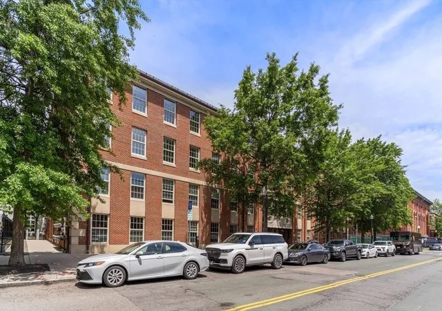2nd image of The Starboard Place, Charlestown, MA 02129