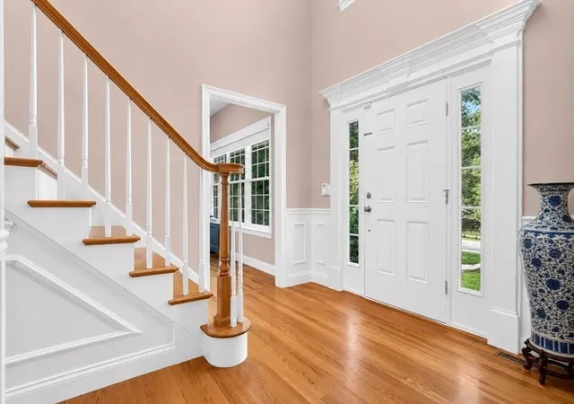 Photo 3 of Sale Pending at 28 Hickory Dr, Shrewsbury, MA 01545 | MLS# 73564636 | Listing updated on 2026-09-17