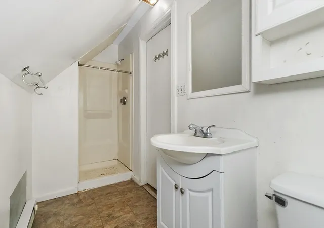 2nd image of 126 Butler Rd, Quincy, MA 02169