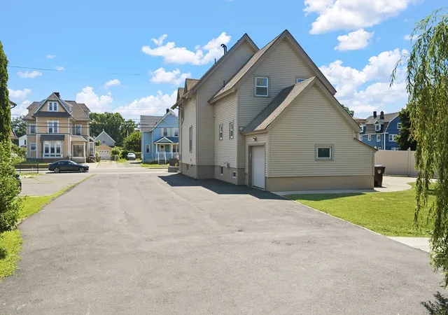 3rd image of 167 Center St, Ludlow, MA 01056 | MLS# 73548871