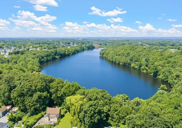 41st image of 167 Center St, Ludlow, MA 01056 | MLS# 73548871