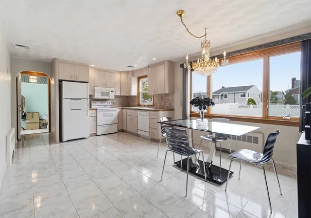 5th image of 63 Taft St, Revere, MA 02151 | MLS# 73518448