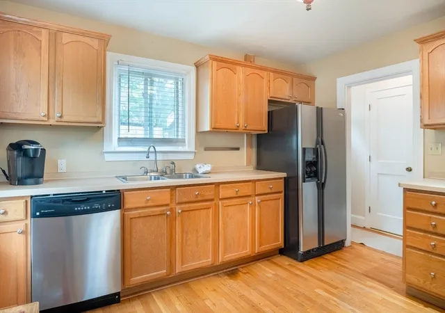 Homes for sale in Springfield, MA | 43 Ellsworth Ave, Springfield, MA 01118 | MLS# 73541522