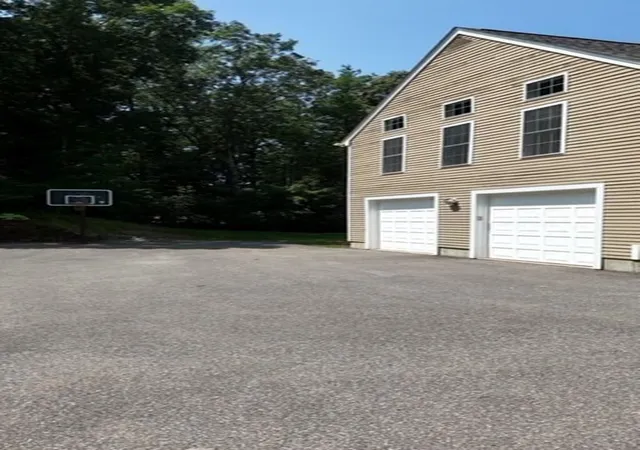 42nd image of 5 Grace Dr, Hudson, NH 03051 | MLS# 73554620