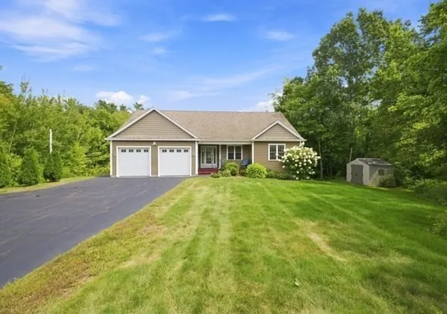 Photo 2 of Single family home for sale at 273 Maple Ave, Rutland, MA 01543 | MLS# 73570316 | Listing updated on 2026-09-04