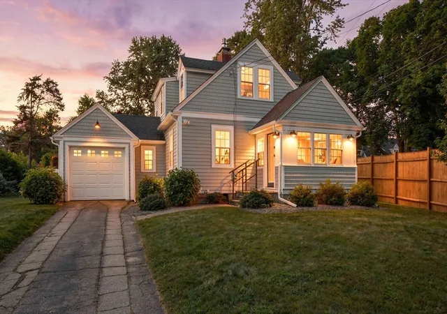Photo 2 of Sale Pending at 182 Woods Hole Rd, Falmouth, MA 02540 | MLS# 73490967 | Listing updated on 2026-09-17