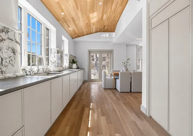 4th image of 92 Sewall Ave, Brookline, MA 02446