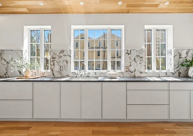 5th image of 92 Sewall Ave, Brookline, MA 02446
