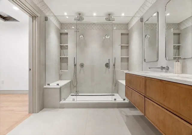 2nd image of 92 Sewall Ave, Brookline, MA 02446