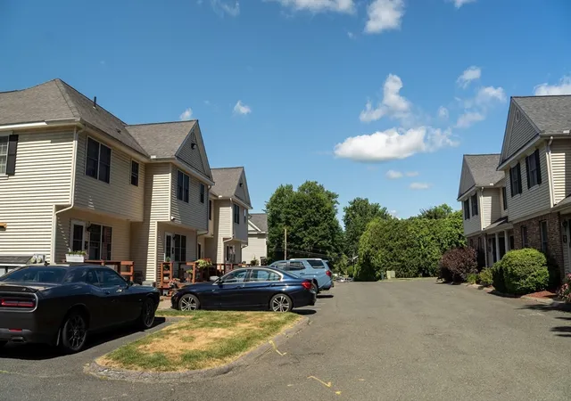 Homes for sale in Westfield, MA | 138 Main St #9, Westfield, MA 01085 | MLS# 73539988