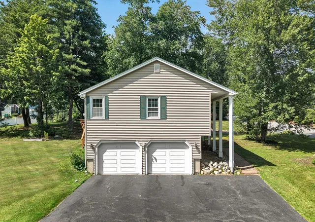 3rd image of 2 Rutgers Rd, Andover, MA 01810 | MLS# 73553408