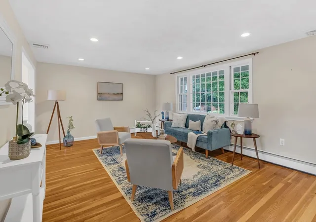 5th image of 2 Rutgers Rd, Andover, MA 01810 | MLS# 73553408