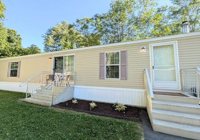Homes for sale in Warren, MA | 36 Presidential Circle, Warren, MA 01083 | MLS# 73540843