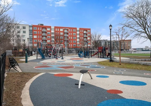 2nd image of 99 Sumner St, Boston, MA 02128