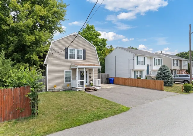 3rd image of 86 Mowry Avenue, East Providence, RI 02914 | MLS# 73550452